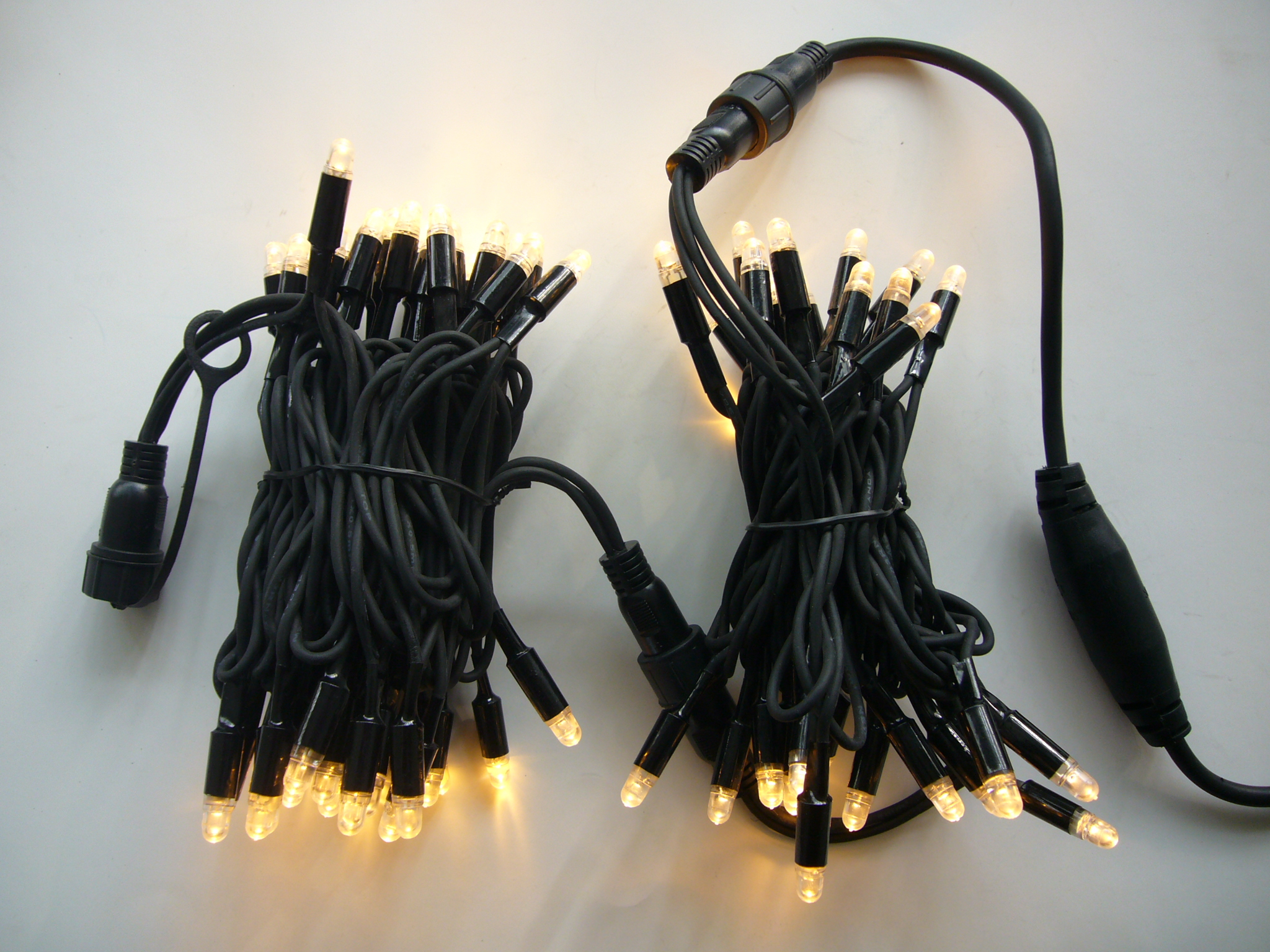 Rubber cable light string black cable